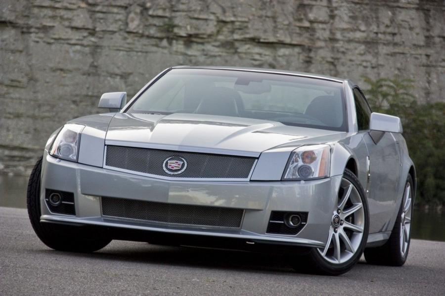  Cadillac XLR-V 2009 года  (фото 1 из 55)